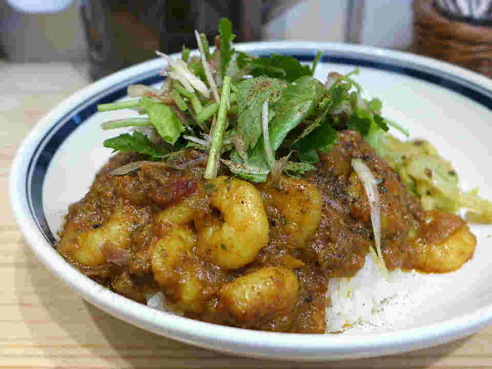 カレー専門店