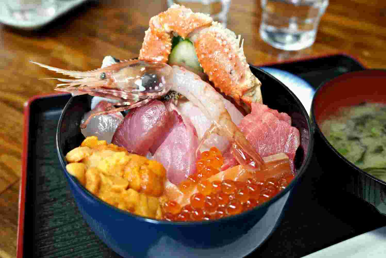 海鮮丼のセット