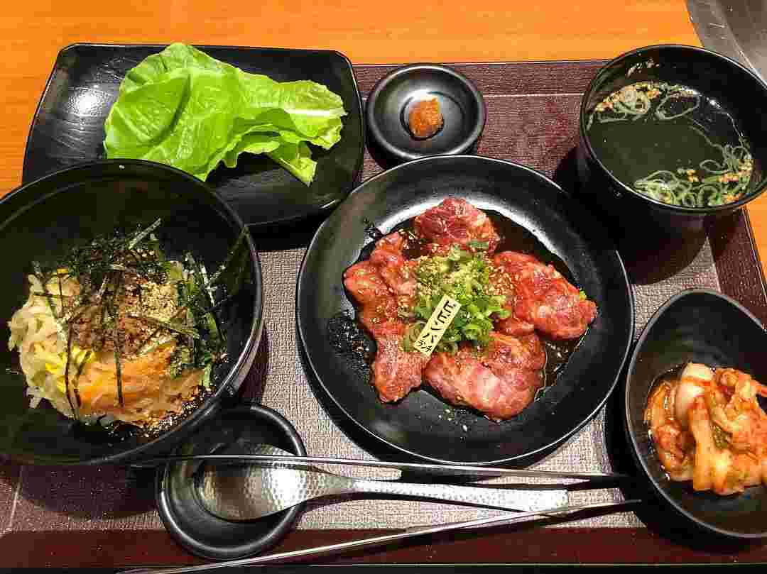 ビビンバランチ