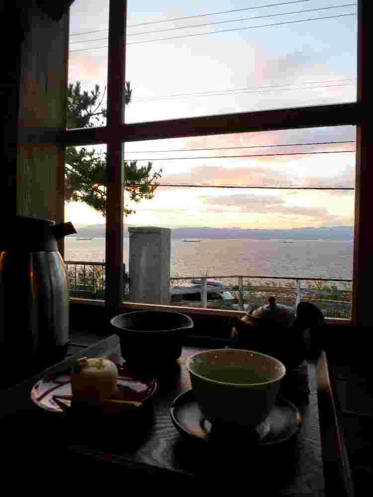 カフェ
