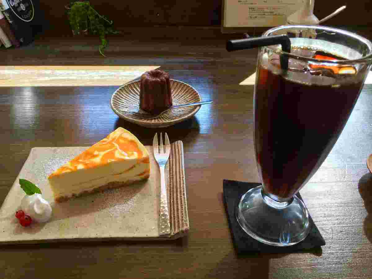 カフェ