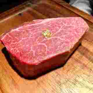 極みコースの肉