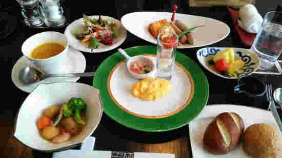 洋食の朝食