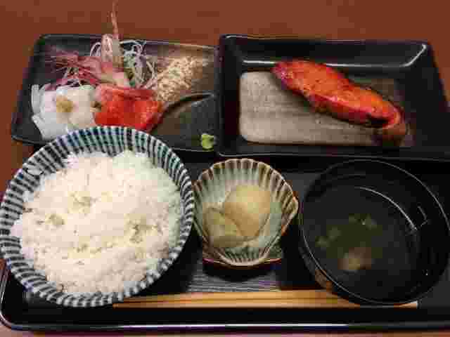 にっかいの定食