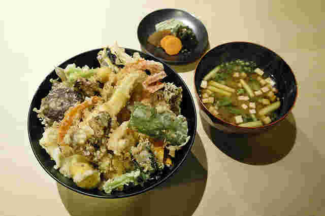 人気の天丼