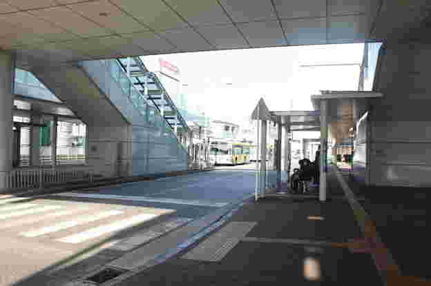 新横浜駅の北口駅前バスターミナル