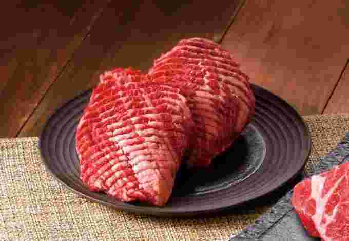 新鮮な肉（ワンカルビ）