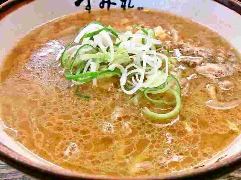 すみれ札幌本店の味噌ラーメン