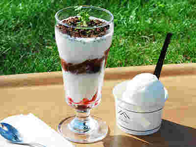 大雪山カフェのパフェ