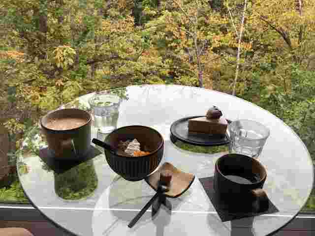 カフェ 崖の上