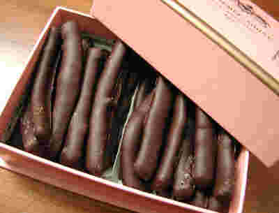 デメルのオレンジピールチョコレート