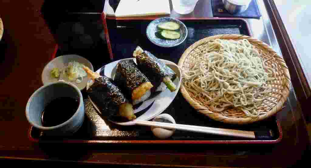 手打そば いしくら・天むすセット