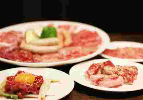 牛繁のお肉