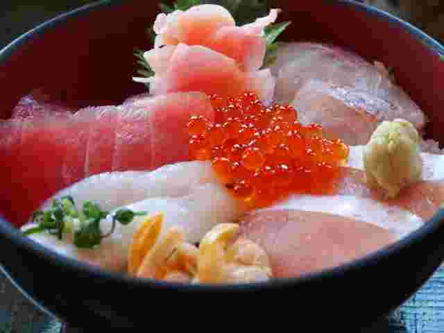 美味しそうな海鮮料理
