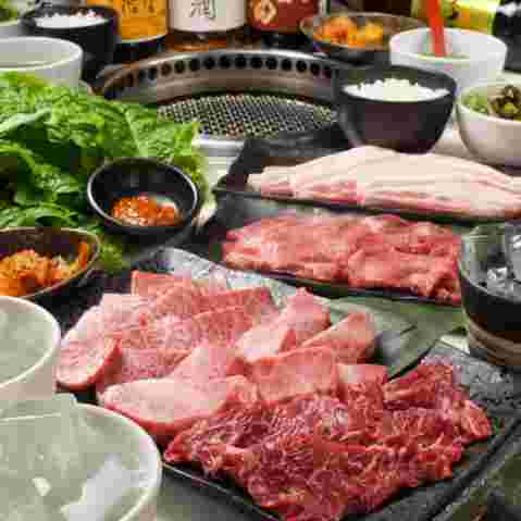 難波の焼肉焼肉鶴橋 笑吉亭　難波店のお肉