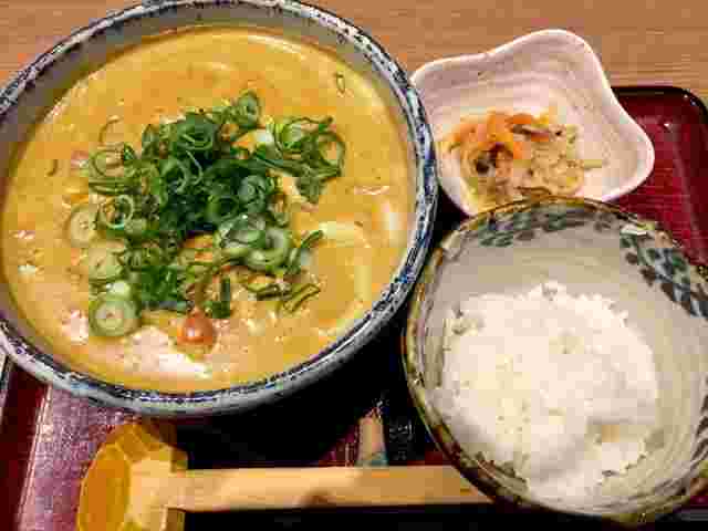 飯田橋悠讃のカレーうどんセット