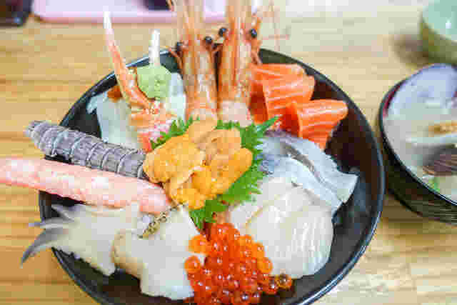 市場食堂 味処たけだの海鮮丼