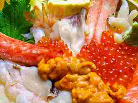 すし耕のおけちらし