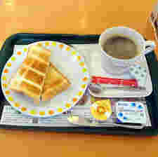 トーストとコーヒーセット