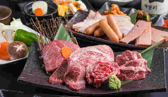 闘牛門町の肉
