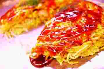 「かえるっ亭」のお好み焼き