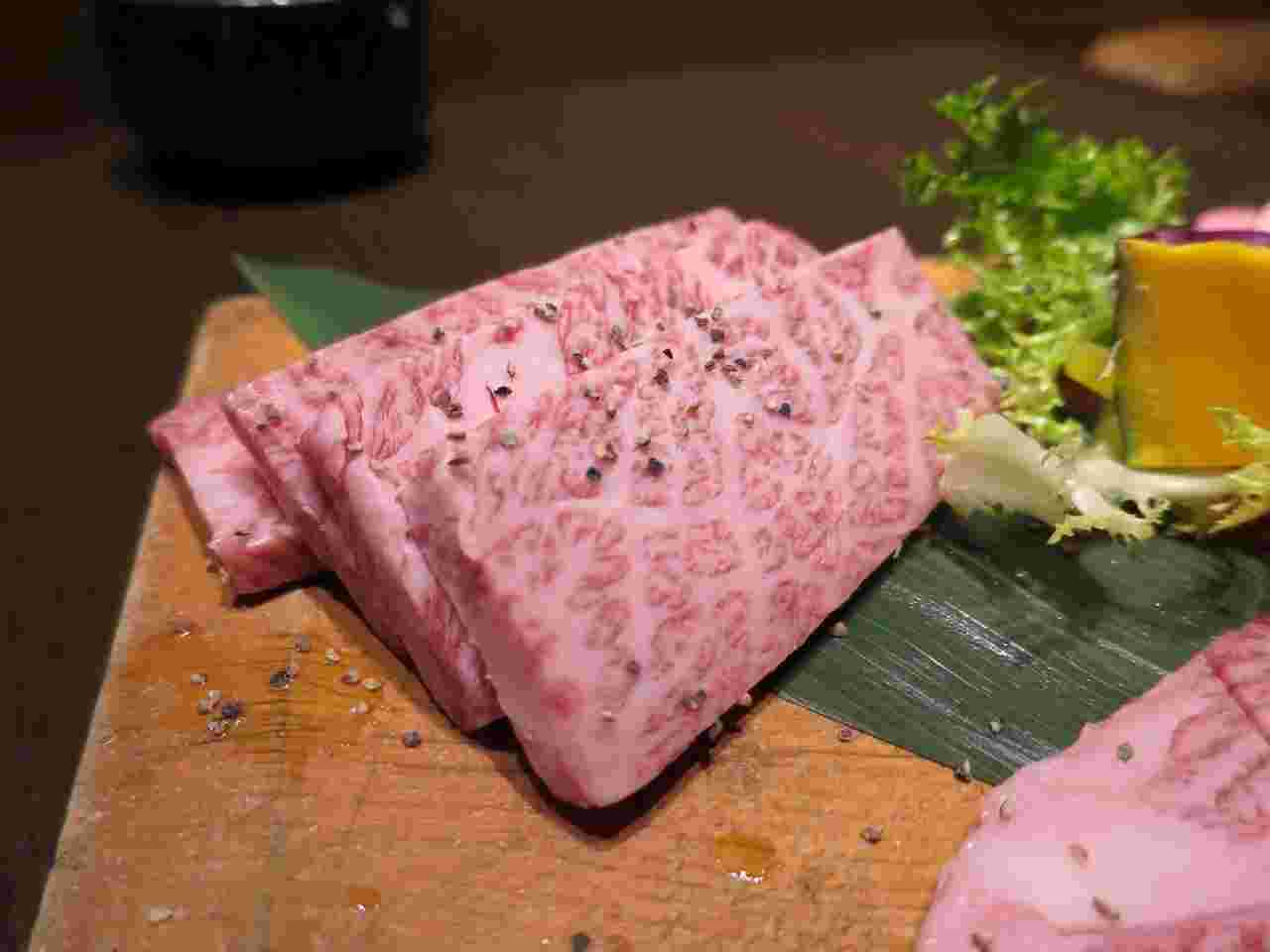 厚切りの牛肉