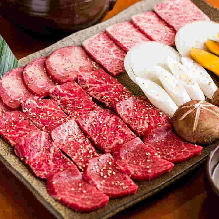 焼肉和家上野店の焼肉