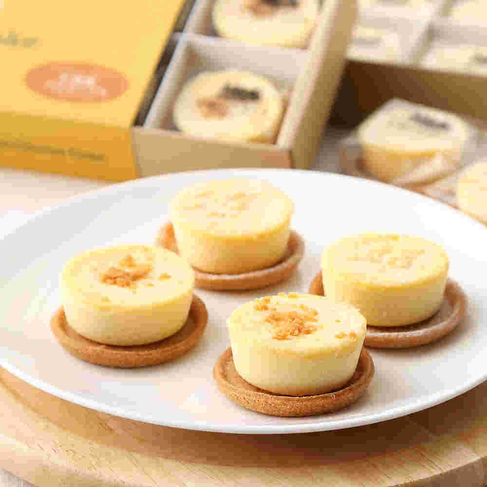 ナチュラルチーズケーキ三種のフロマージュ