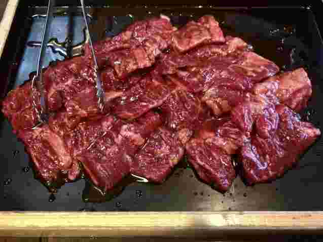 海南亭のお肉