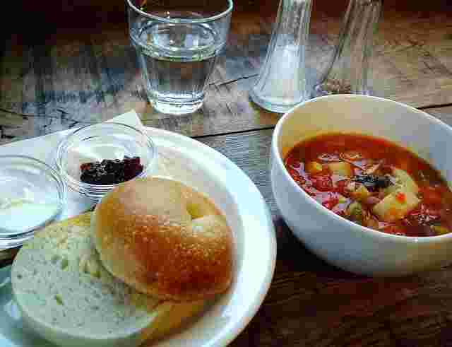ベーグルとラタトゥイユランチ