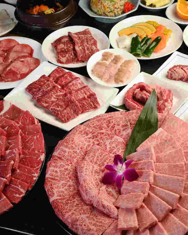 焼肉料理天ざん PLUS