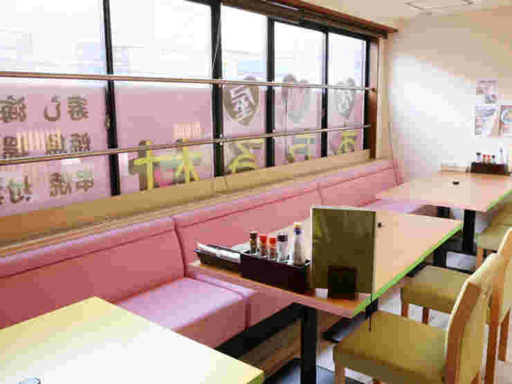 おたる村の店内