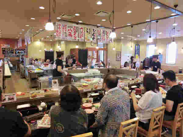 とっぴ～店内の様子
