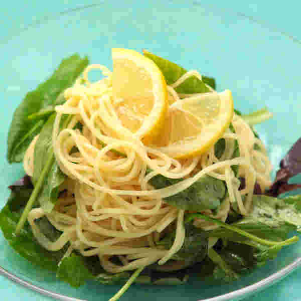 サラダパスタ