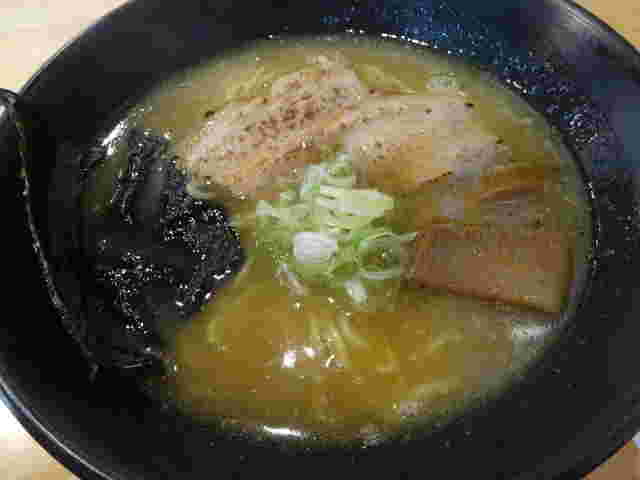 東座の鶏白湯そば