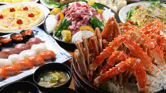 あふれんばかりの料理