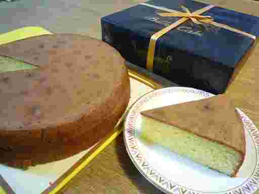 贈答品のバターケーキ化粧箱