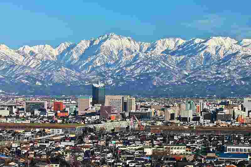 富山の北アルプス