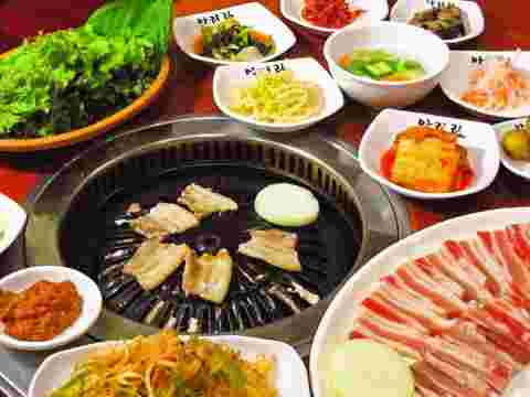アリラン食堂の韓国料理