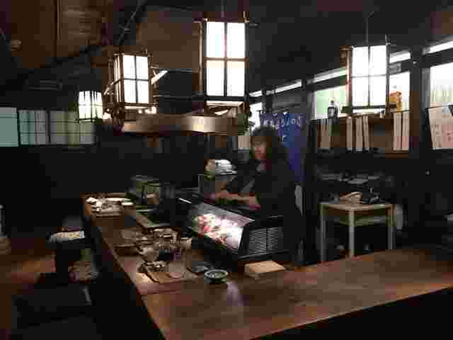 昭和レトロなお店の店内