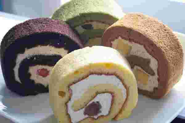 「ロールケーキ工房クルル」の可愛いロールケーキ