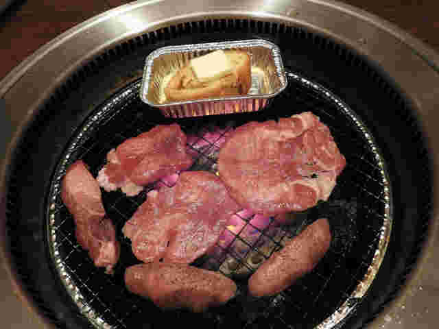 牛角ビュッフェ多摩境店の焼肉