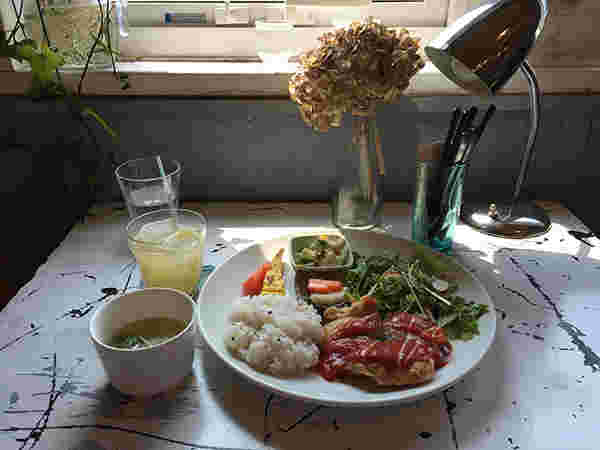 北海道のおいしそうなカフェご飯