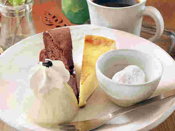 RIM CAFEの自家製スイーツと自慢のコーヒー