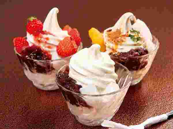 小樽あまとうのクリームぜんざい
