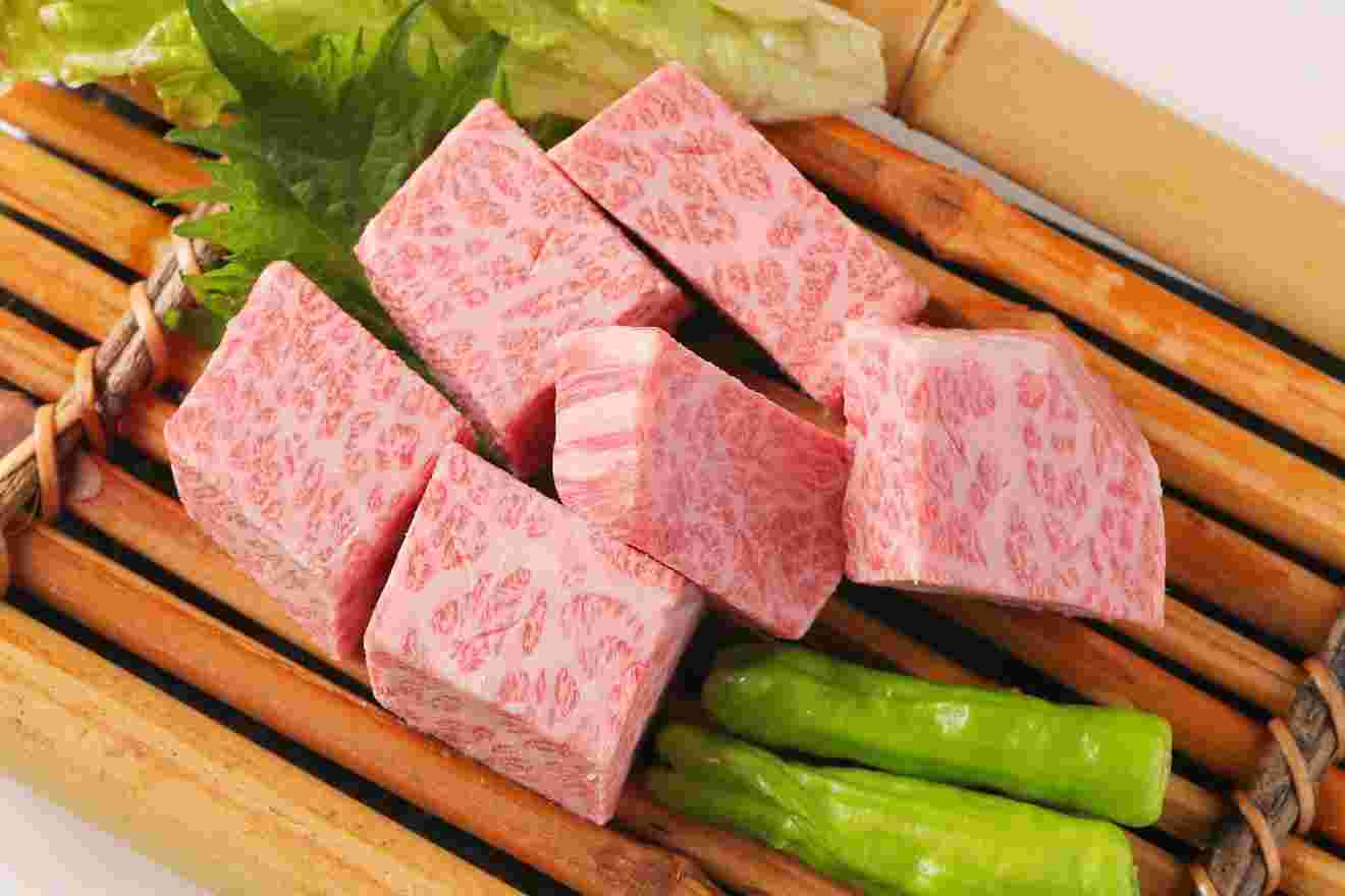 万両の霜降り肉