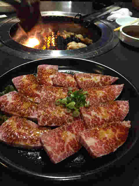 チャコールQの肉