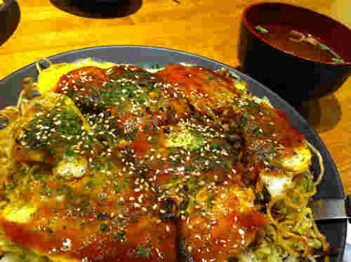 赤鬼の広島焼き