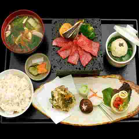 花殿の焼肉御膳