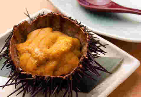 うにの殻焼き